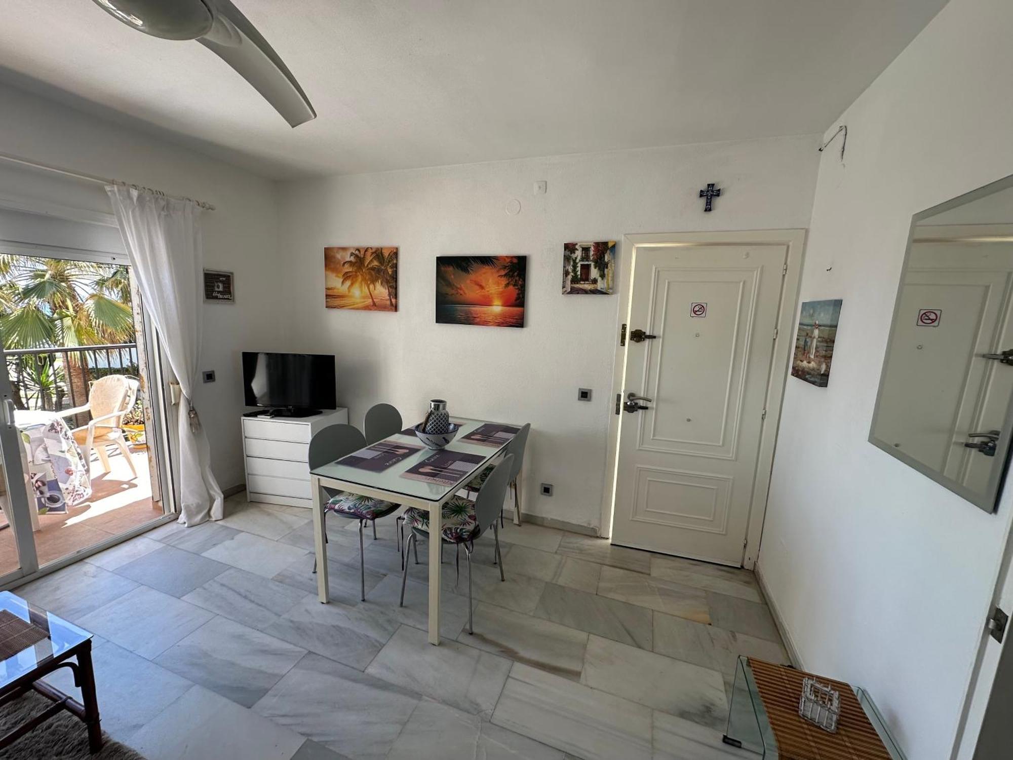 Apartment Sun Of Andalucia In First Beach Line With View On Africa Sitio de Calahonda المظهر الخارجي الصورة